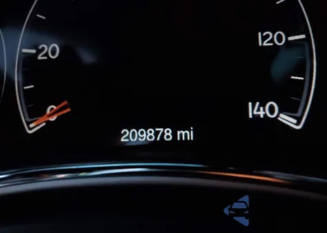 2014 Jeep Grand Cherokee Overland z USA, uszkodzony, nr VIN 1C4RJFCGXEC172655